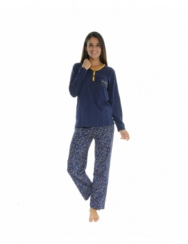 PYJAMA JUNE